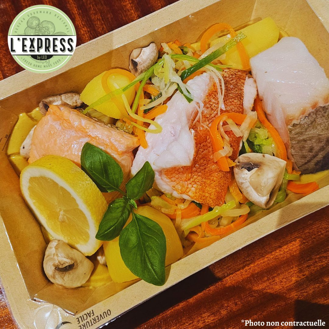 110 Waterzooi de trio de poissons au curry